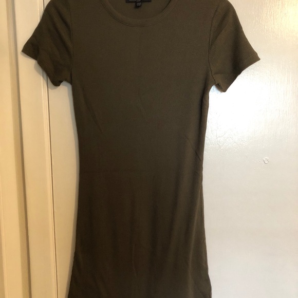 Brandy Melville t-shirt dress - Picture 2 of 2